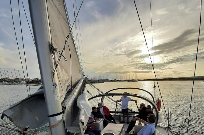 Sea trip in a fast and comfortable sailboat in Leucate: privatization 1/2d - Choosing Between Cap Leucate and the Southern Coast