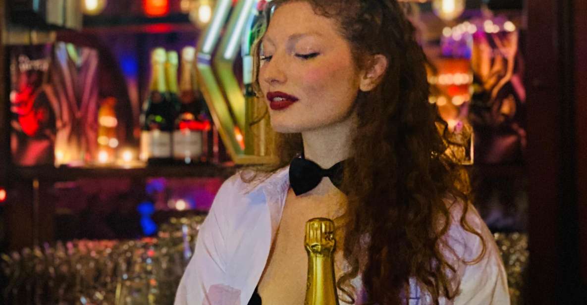 Secret Square Paris : Parisian Strip-Tease Cabaret Ticket - The show: center stage, dim lights, and the lingerie-focused style