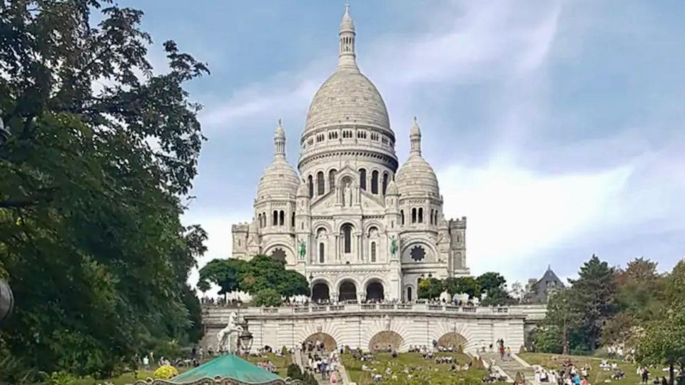See 10+ Top Paris Sights - Fun Local Guide - Key points at a glance