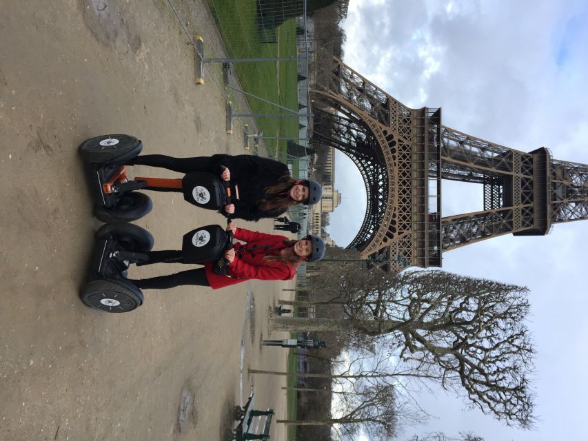 Segway private tour Lights of Paris - Grand Palais and Petit Palais: classicism with a modern night contrast