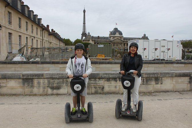 Segway tour Monumental - Finishing at the Eiffel Tower