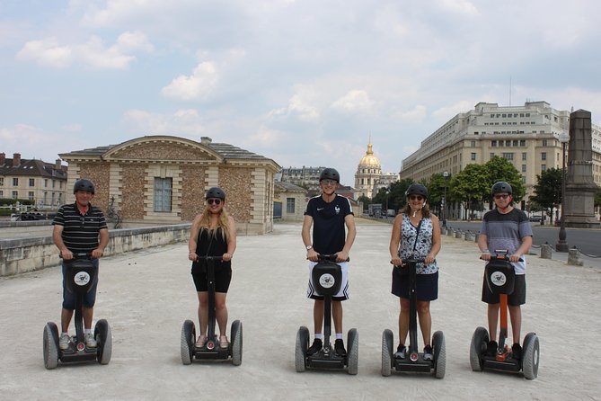 Segway tour Paris - Your Segway Briefing: Helmet, Raincoat, and Real-Time Confidence
