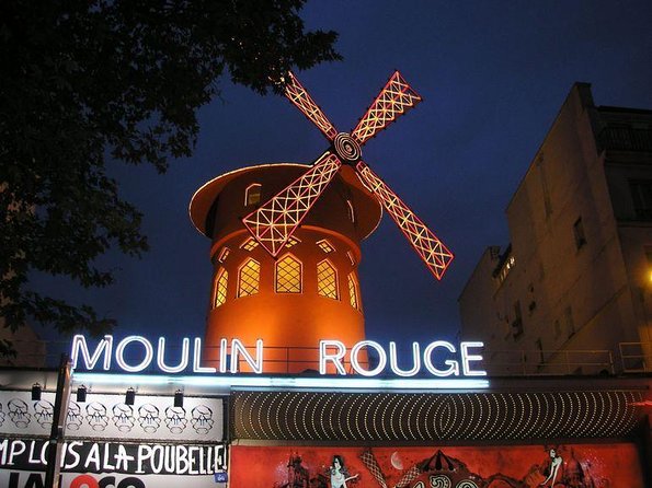 Seine Dinner Cruise, Eiffel Tower Access and Moulin Rouge Show - Key things that make this night work