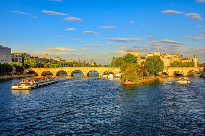 Seine River Cruise flexible ticket with Audio in Paris - 1 Hour - A clean, modern boat and a chance to sit down