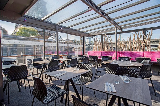 Seine River Sightseeing Cruise and Lunch at Le Bistro Parisien - The 1-Hour Seine Cruise: Audio, Sights, and Photo Moments