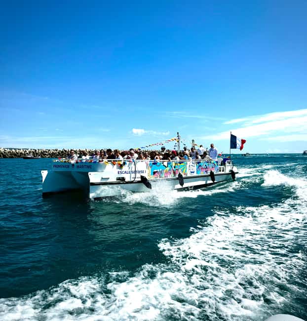 Sète: 3-in-1 tour of the city via the canals, the sea, and the lagoon - Entering Sète the right way: canals, sea, and the Thau lagoon