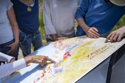 Sète: Half–Day Wine Tour - The second estate brings in the château setting
