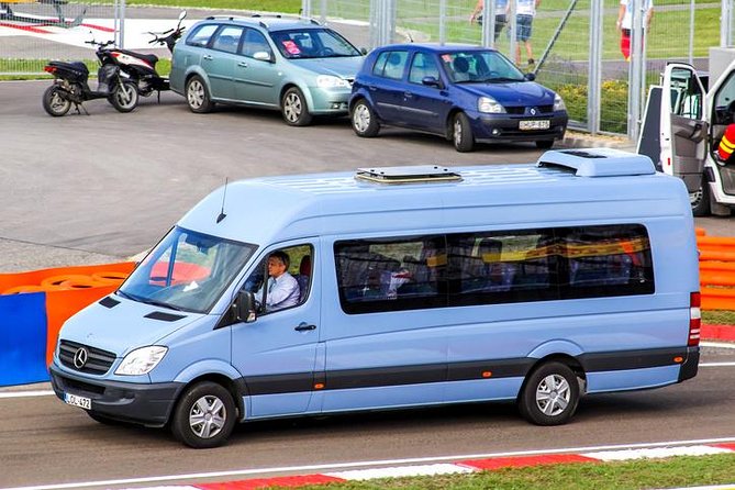 Shuttle Arrival Transfer from Paris Airport to Hotel/ Apartment - Getting to Your Hotel or Apartment Door, Not Just a Random Stop