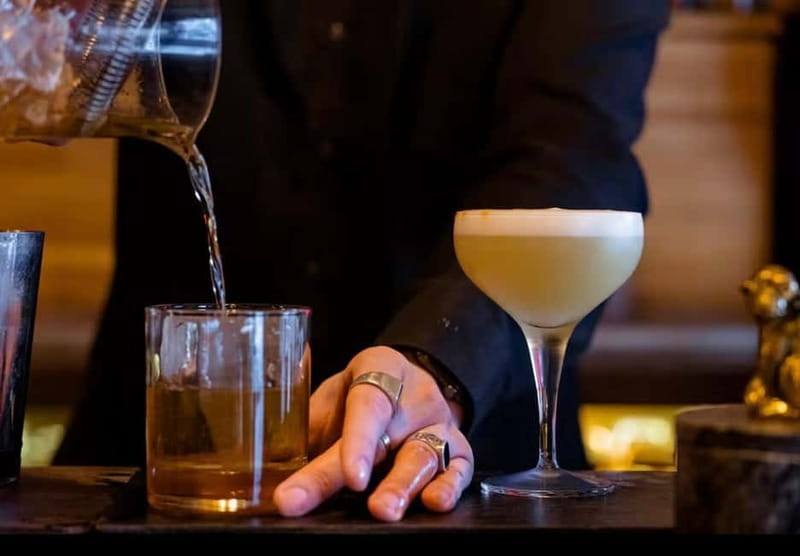 Sip your way through Paris Night life - Key points before you go