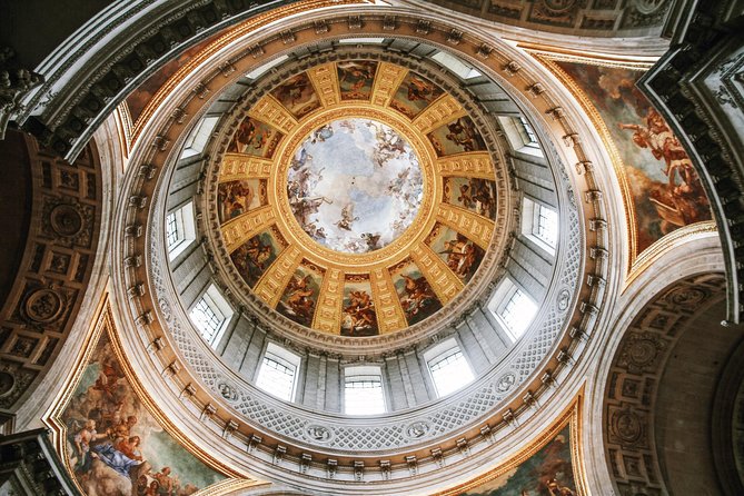 Skip-the-line Invalides Dome Louis XIV & Napoleon Tour - Semi-Private 8ppl Max - What to Wear and Bring: Small Bags, Security, and Comfort