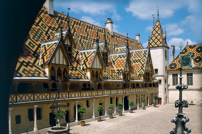 Small-Group Full-Day Tour of Côte de Nuits, Côte de Beaune Vineyards and Beaune Historical District - Beaune free time for lunch: the smartest kind of break