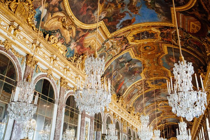 Small Group VIP Versailles Bike Tour w/ King's Apartments Access - Versailles Chateau Time: Skip Lines, Then a Guide Through the King’s Apartments