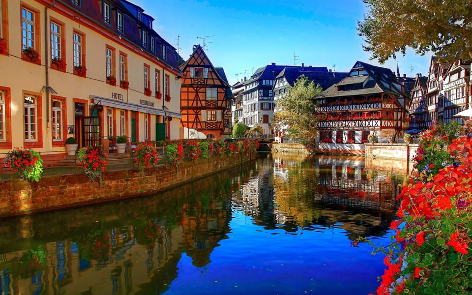 Strasbourg: 2-Hour Gourmet Walking Tour - Three tasting sessions: what you’ll sample and how to plan your appetite