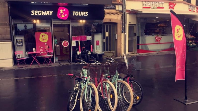 Strasbourg: Bike Tour with a Guide bikes included - Timing and languages: plan around your day