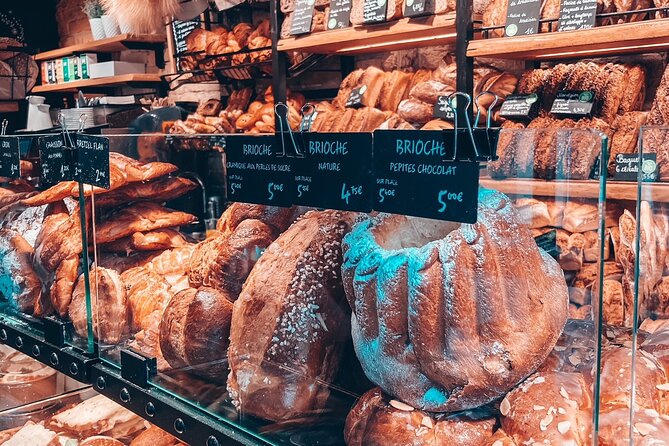 Strasbourg: Food Tour and Old Town Walk - Place Kléber gives the walk a clear start