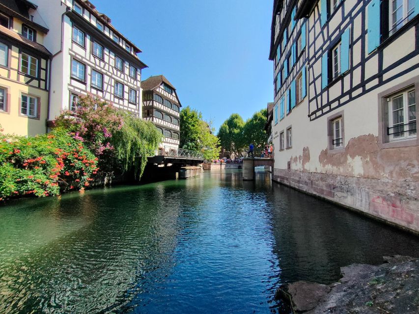 Strasbourg: Guided Walking Tour - Where to start: Place Kléber vs Hôtel Strasbourg Le Kléber