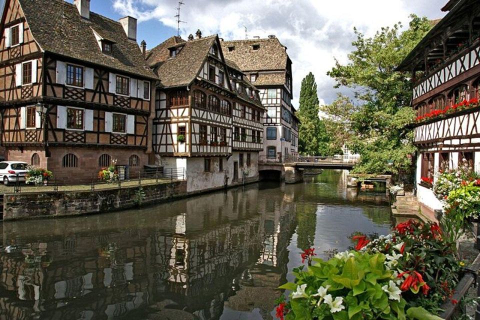Strasbourg : Private Street Art Tour - Why Quartier Gare is the right place to look