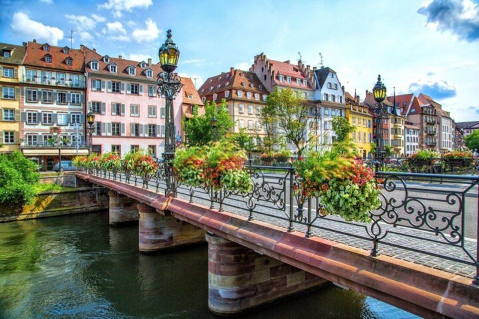 Strasbourg : Private Street Art Tour - Starting at 7 Rue des Frères