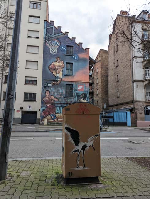 Strasbourg : Street-Art Tour - Should You Book the Strasbourg Street-Art Tour From Place de la Gare?