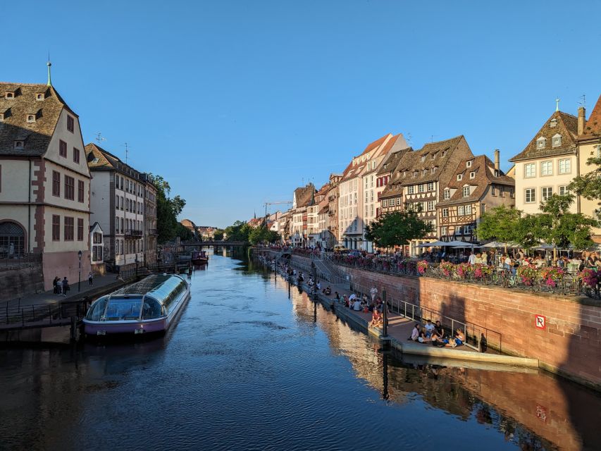 Strasbourg : the Cathedral district and its secrets - Half-timbered houses around the old center