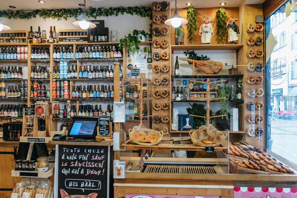 Strasbourg: Traditional Food Walking Tour with Tastings - Petite France tastings: bretzels, cheese, and the Alsatian flavors that make people return