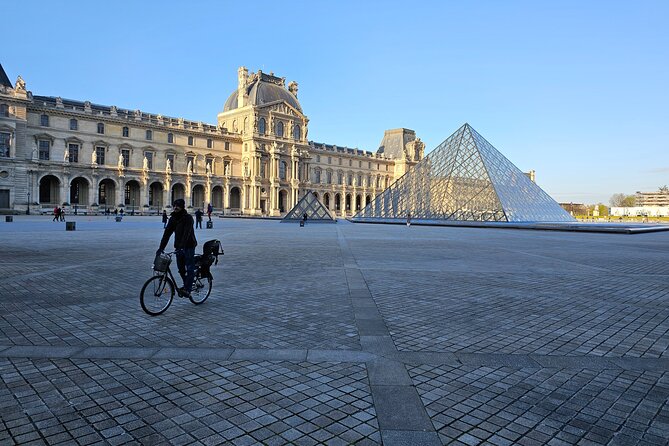 Sunrise Biking Tour: Paris Before the Crowds - Why sunrise by bike feels like a cheat code