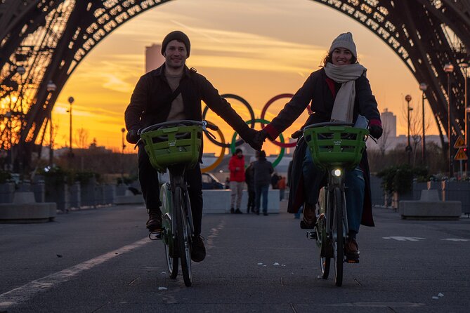 Sunrise Biking Tour: Paris Before the Crowds - Petit Palais and Grand Palais stories, plus uncrowded sunrise shots