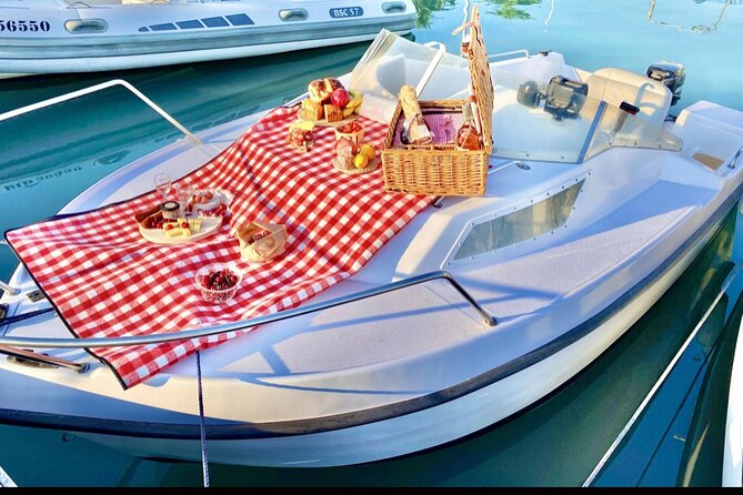 Sunset Private Boat Tour In Nice - Saint-Jean-Cap-Ferrat after dark