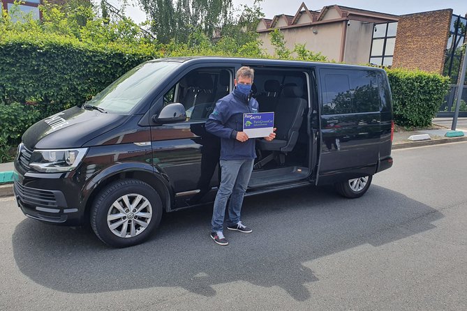 SUV 4 seat-1 way Departure Transfer: Disney to CDG /Orly Airport - Luggage rules: one suitcase, one carry-on, and what happens with oversized bags