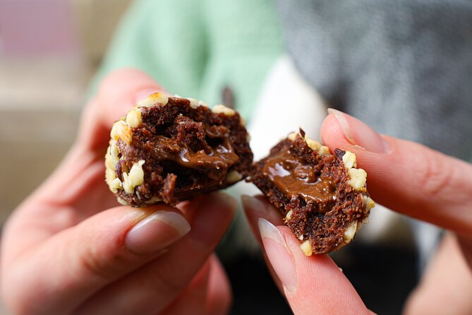 Sweet gastronomic tour to discover Bordeaux - Starting at Place Gambetta and Porte Dijeaux