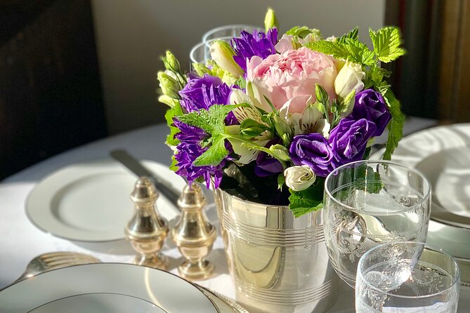 Table Manners a la française - From Old Rules to Modern Dining