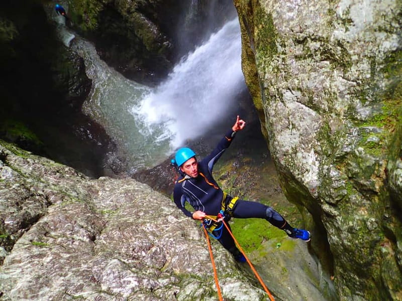 Talloires: Guided Canyoning Experience in Angon Canyon - Meeting at Route des Vignes in Talloires-Montmin