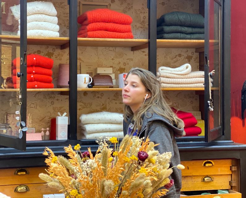 Teen Shopping Tour of Paris, 2.30 hour Walking Tour - Finding affordable Parisian style
