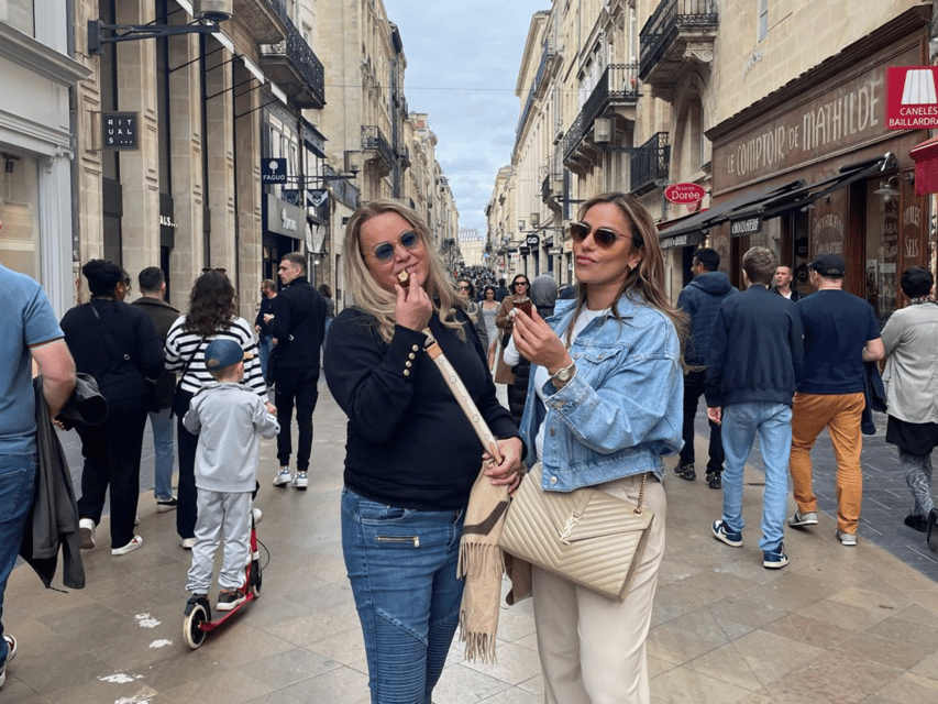 The essential in Bordeaux, private tour with a local - Place de la Bourse and the emotional “center” of the walk