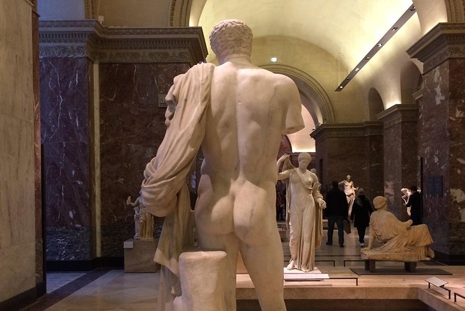 The Essential Louvre Masterpieces Tour - Limited to Six Guests - Where you meet and how the session starts