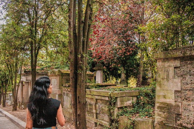 The Famous Graves of Père Lachaise - Self-Guided Audio Tour - What makes this audio route good (and when it falls short)