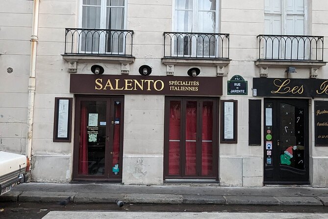 The French Revolution: Self Guided Audio Tour of Paris - Vestige de la Petite Force and the price of bread