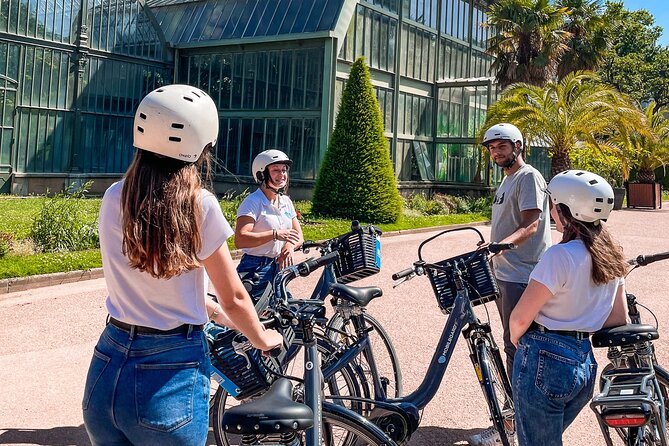 The Grand Bike Tour of Lyon - 3h - Berges du Rhône to Confluence: From River Promenade to Modern Lyon