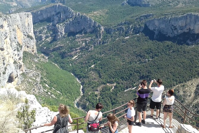 The Grand Canyon of Europe and Its Lavender Fields Small group - The Verdon Canyon: Lake Sainte-Croix and the Best Photo Angles