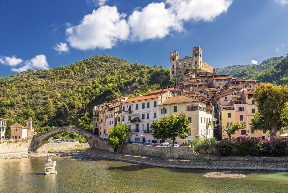 The Italian Riviera: Full-Day Tour from Nice - Sanremo: old town wandering plus market time