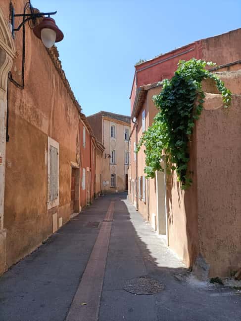 The most beautiful villages of Luberon - How the guides shape the experience