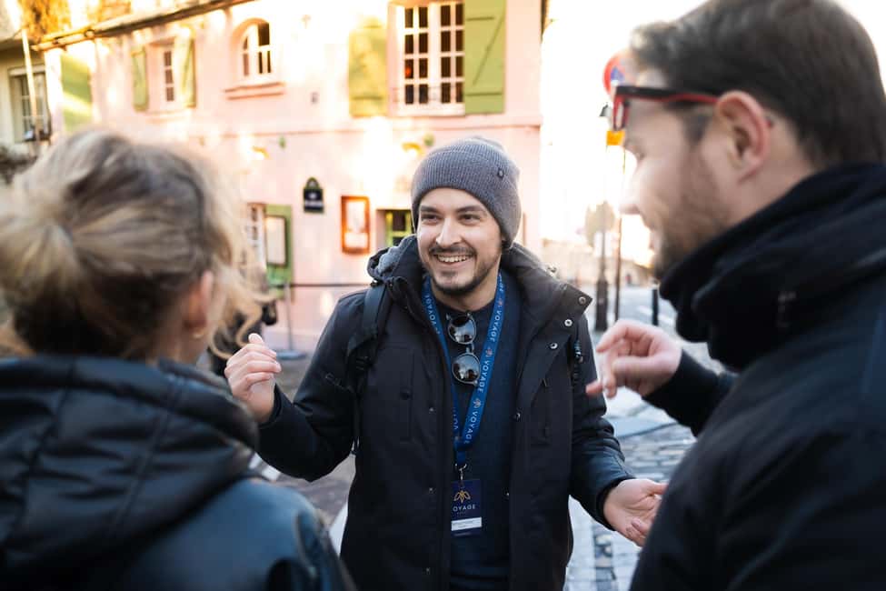 The Paris Food Experience: Montmartre Gourmet Food Tour - Montmartre stories between the tastings