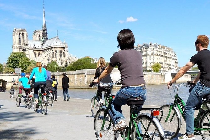 The Paris Monuments Tour - Stop 2: Palais de Justice and the island’s court history