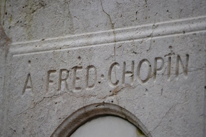 The Pere Lachaise Cemetery Private Tour - Customization: how your interests change what you actually see