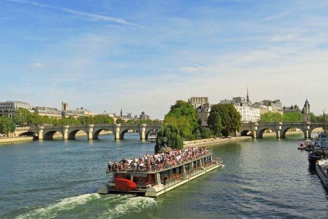 The Rodin Museum and Seine River Cruise Tickets - Boarding the Bateaux Parisiens cruise