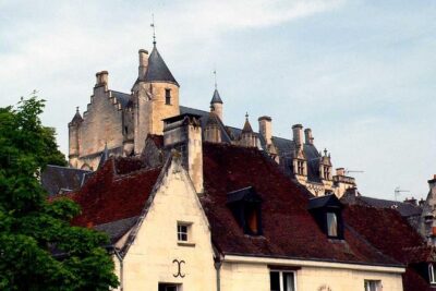 The Royal City of Loches, discovering a treasure that's off the beaten track - Meeting your guide at 1 Rue de Tours
