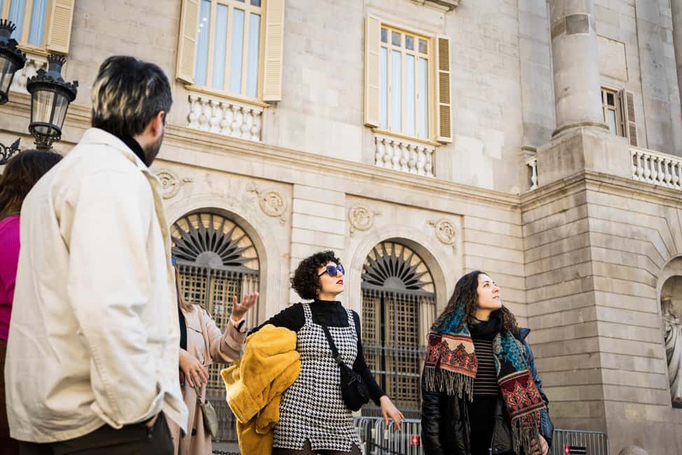 The Ultimate Bordeaux Food Tour: Full Meal & Fine Wines - The tastings: how you go from wine to classic French bites