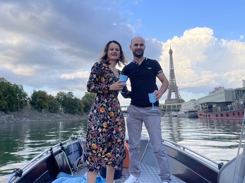Top Private Cruises in Paris with Champagne + more surprises - Eiffel Tower, Musée d’Orsay, and the Louvre: the classic sights, but less rushed