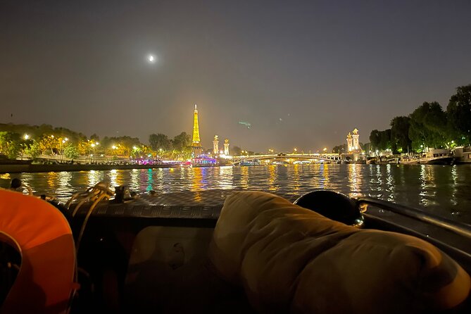 Top Private Cruises in Paris with French Champagne and surprises - Value for the money: why $482.51 for up to 4 can actually feel fair