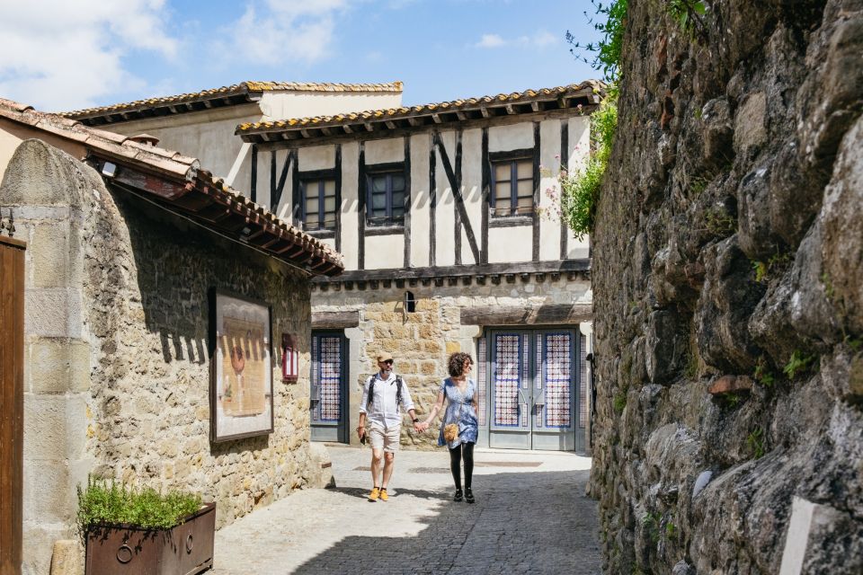 Toulouse: Carcassonne Day Trip by Coach with Audioguide - Carcassonne in One Day: What This Coach Setup Gives You